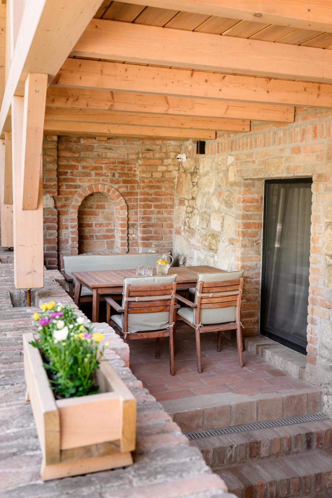 Villa Daniela Uvaly  Ngoại thất bức ảnh